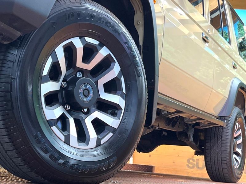 2025 Toyota Land Cruiser 70 3DA-GDJ76W (UW-6a8d06f00fe58)[14]