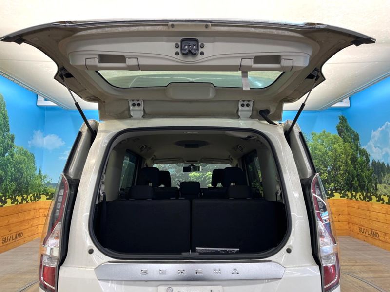 2019 Nissan Serena DAA-GFC27 (UW-6a8d06f72ac01)[18]