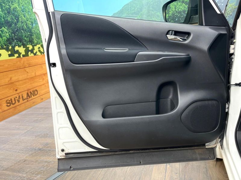 2019 Nissan Serena DAA-GFC27 (UW-6a8d06f72ac01)[14]