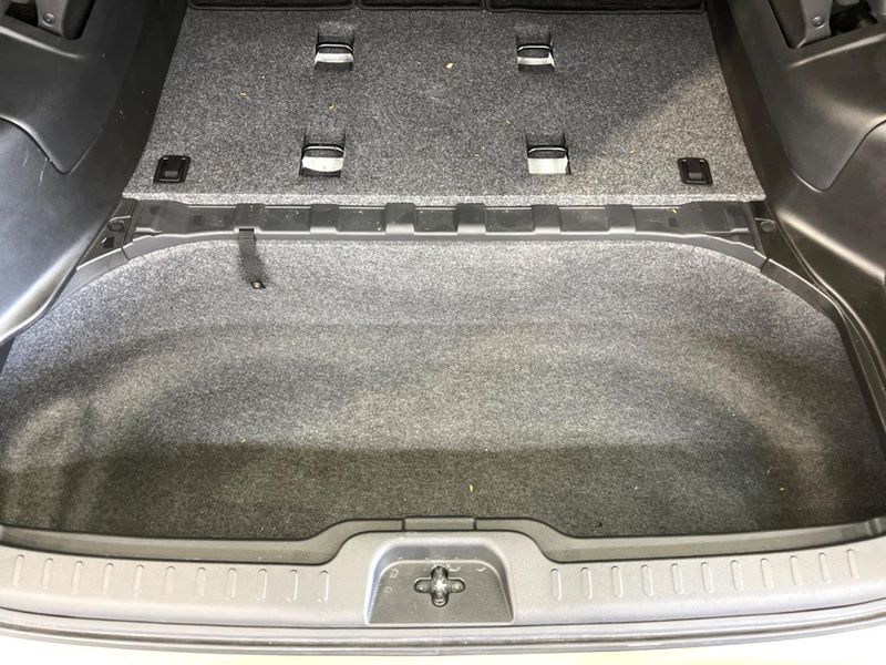 2019 Nissan Serena DAA-GFC27 (UW-6a8d06f72ac01)[22]