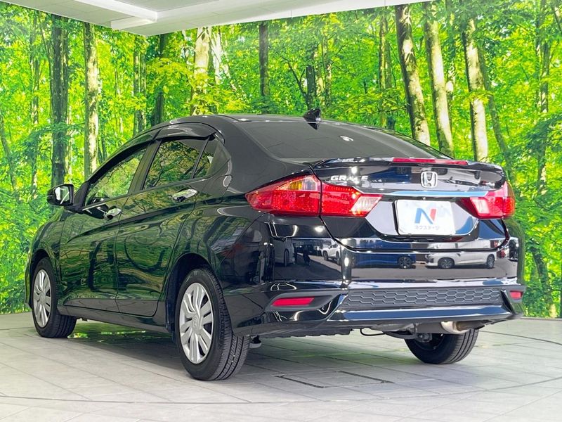 2018 Honda Grace DBA-GM6 (UW-6a8d0701ef836)[6]