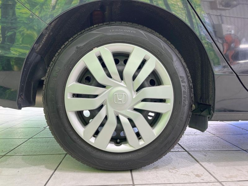 2018 Honda Grace DBA-GM6 (UW-6a8d0701ef836)[22]