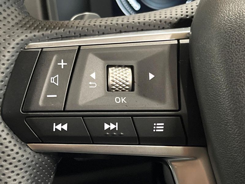 2024 Mitsubishi OUTLANDER PHEV 5LA-GN0W (UW-6a8d070682763)[18]