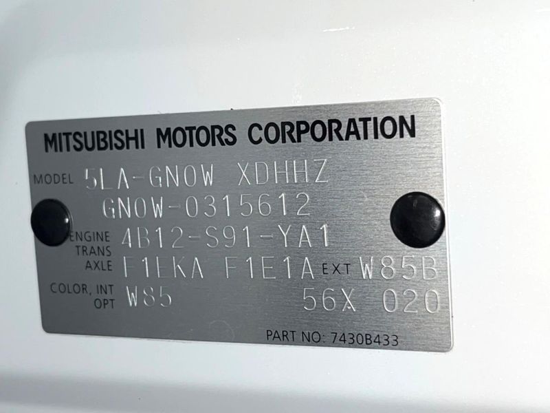 2024 Mitsubishi OUTLANDER PHEV 5LA-GN0W (UW-6a8d070682763)[1]