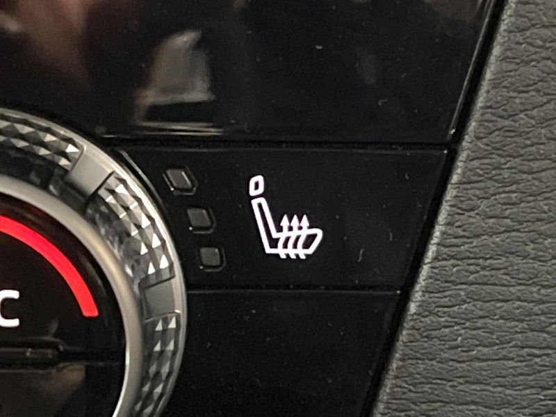 2024 Mitsubishi OUTLANDER PHEV 5LA-GN0W (UW-6a8d070682763)[9]