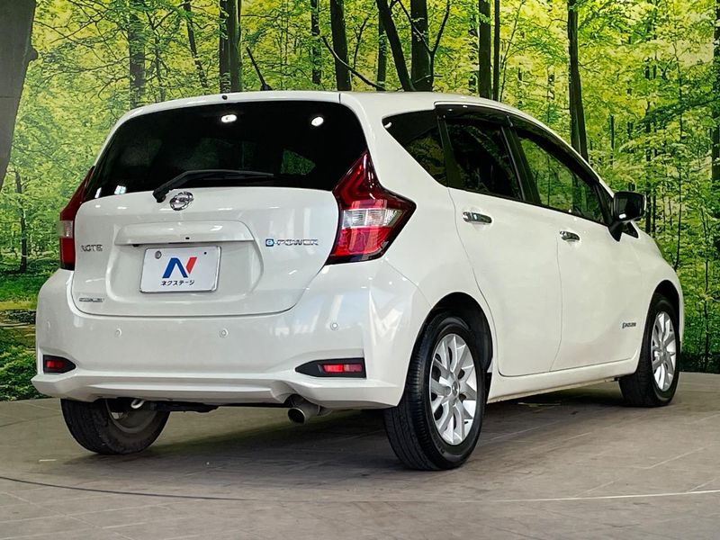2017 Nissan Note DAA-HE12 (UW-6a8d072f9e479)[16]