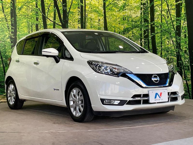 2017 Nissan Note DAA-HE12 (UW-6a8d072f9e479)[14]