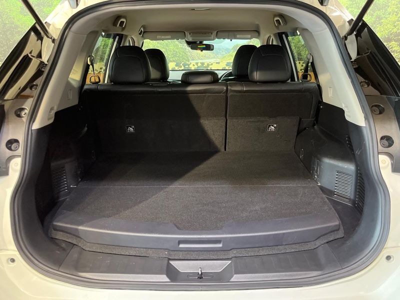 2021 Nissan X-Trail 5AA-HNT32 (UW-6a8d074c0346b)[14]