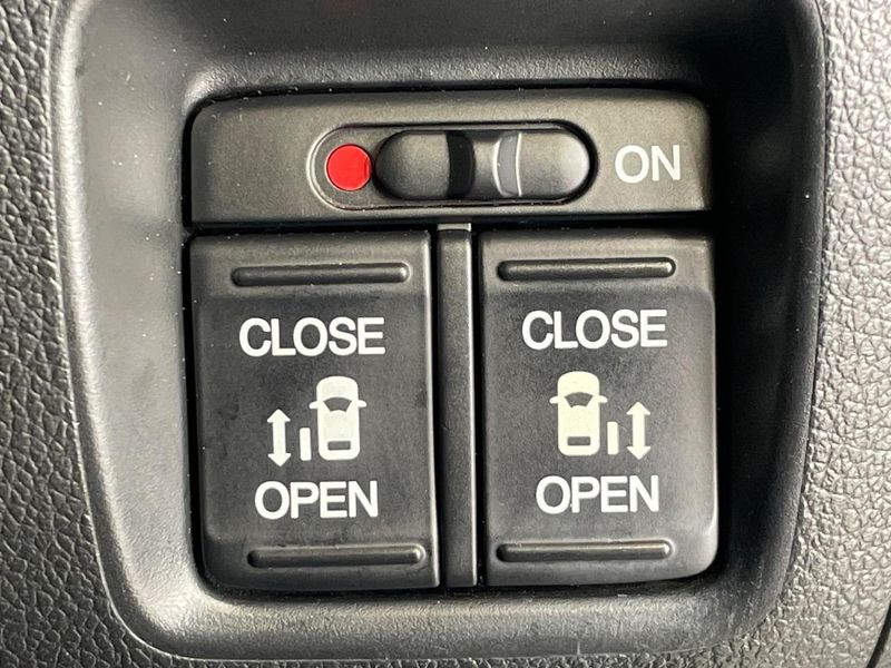 2013 Honda N-BOX DBA-JF2 (UW-6a8d076e991fe)[11]