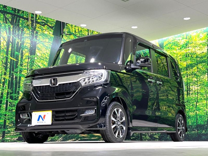 2017 Honda N-BOX CUSTOM DBA-JF3 (UW-6a8d077016325)[14]