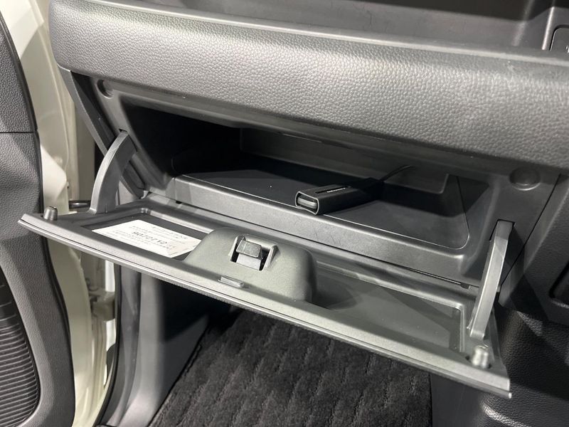 2021 Honda N-BOX CUSTOM 6BA-JF3 (UW-6a8d0784e4f81)[20]