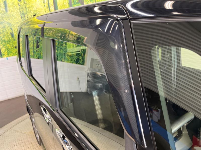 2022 Honda N-BOX CUSTOM 6BA-JF3 (UW-6a8d0785a7d19)[29]