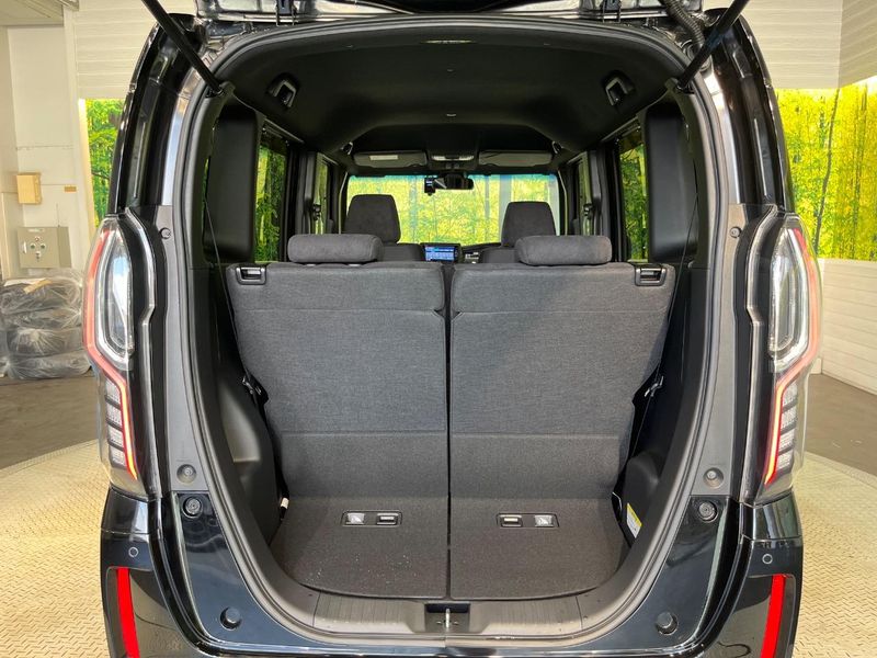 2022 Honda N-BOX CUSTOM 6BA-JF3 (UW-6a8d0785a7d19)[14]