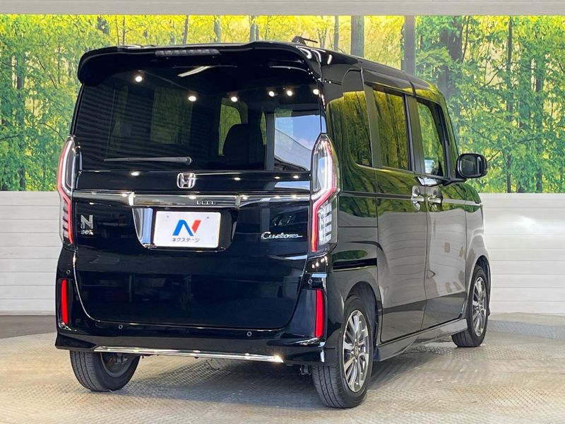2022 Honda N-BOX CUSTOM 6BA-JF3 (UW-6a8d0785a7d19)[23]