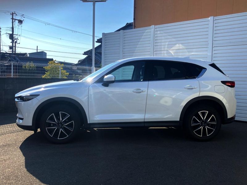 2017 Mazda CX-5 LDA-KF2P (UW-6a8d07bcadf83)[4]
