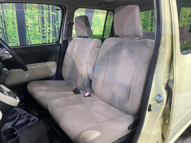 2013 Daihatsu Mira Cocoa DBA-L675S (UW-6a8d07dd596f0)[15]