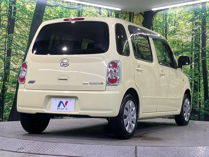 2013 Daihatsu Mira Cocoa DBA-L675S (UW-6a8d07dd596f0)[8]