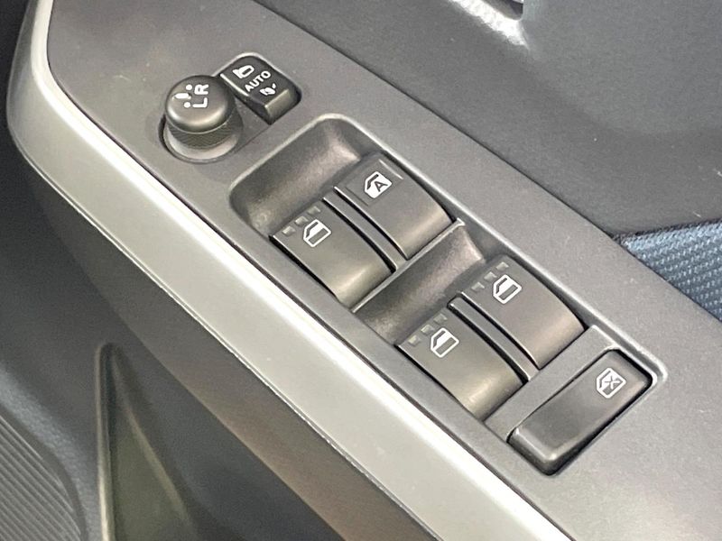 2022 Toyota Roomy 5BA-M900A (UW-6a8d0832813b4)[12]