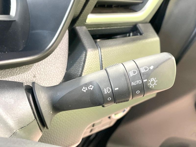 2022 Toyota Roomy 5BA-M900A (UW-6a8d0832813b4)[17]