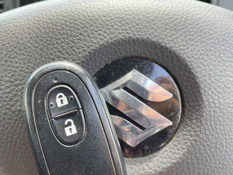 2010 Suzuki Wagon R Stingray DBA-MH23S (UW-6a8d0852bf3c7)[16]