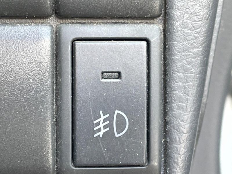 2010 Suzuki Wagon R Stingray DBA-MH23S (UW-6a8d0852bf3c7)[15]