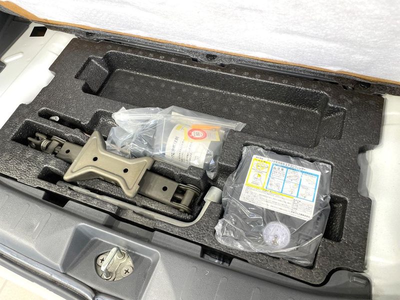 2012 Suzuki Palette SW DBA-MK21S (UW-6a8d085f72b21)[25]