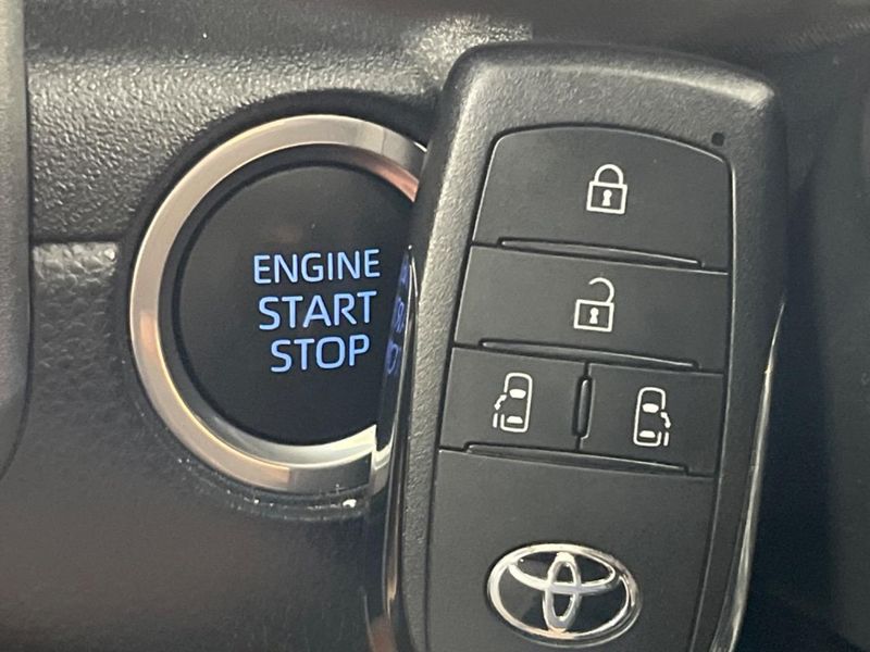 2023 Toyota Sienta 5BA-MXPC10G (UW-6a8d08b1f0188)[4]