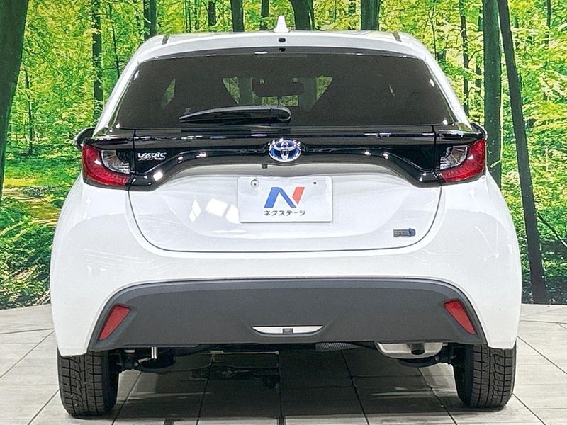 2023 Toyota Yaris 6AA-MXPH10 (UW-6a8d08b634fac)[18]