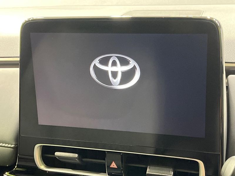 2021 Toyota Aqua 6AA-MXPK11 (UW-6a8d08c3b20cc)[14]
