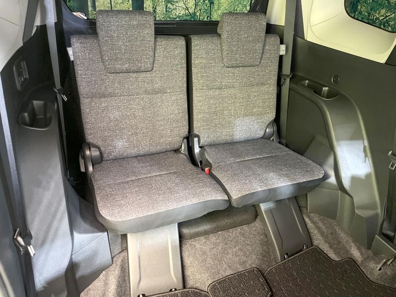 2024 Toyota Sienta 6AA-MXPL10G (UW-6a8d08cdd254b)[14]