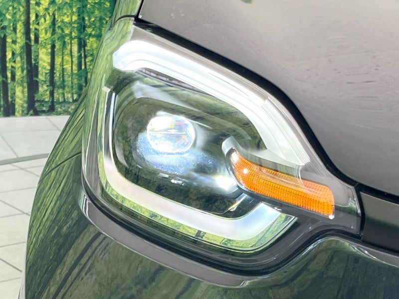 2024 Toyota Sienta 6AA-MXPL10G (UW-6a8d08cdd254b)[5]