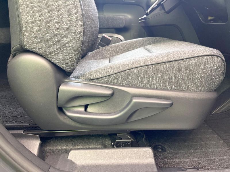 2024 Toyota Sienta 6AA-MXPL10G (UW-6a8d08cdd254b)[29]