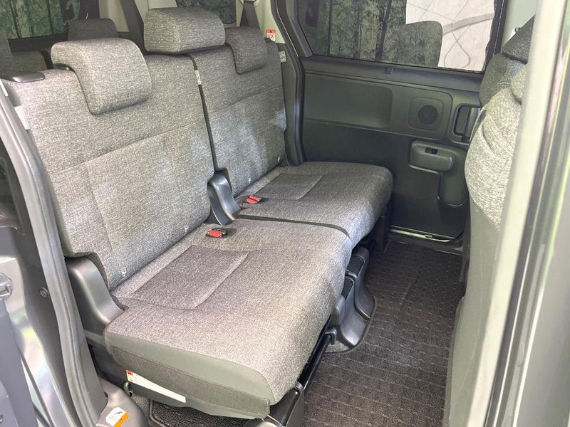 2024 Toyota Sienta 6AA-MXPL10G (UW-6a8d08cdd254b)[13]