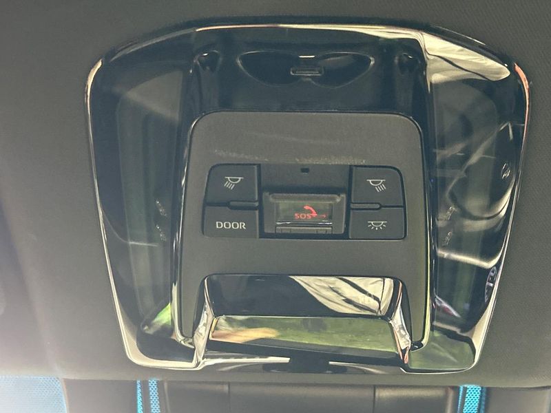 2021 Toyota Harrier 6BA-MXUA80 (UW-6a8d08d7c1219)[17]