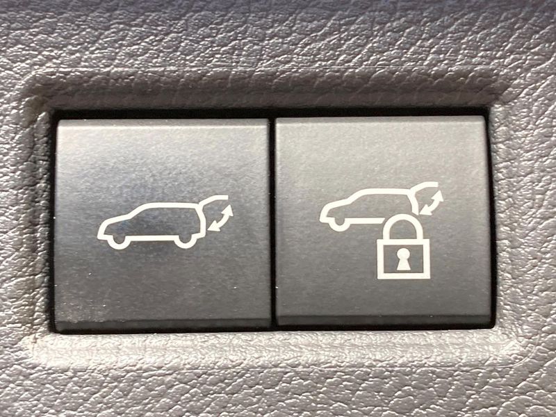 2023 Toyota Harrier 6BA-MXUA80 (UW-6a8d08db95e25)[13]