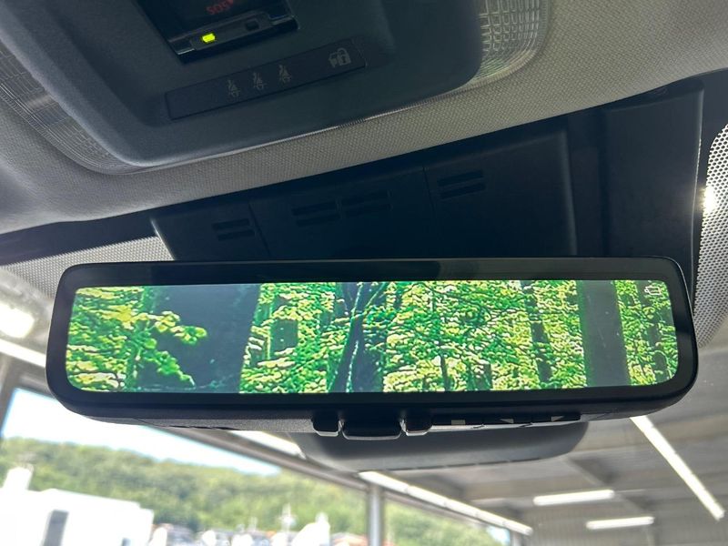 2024 Toyota Prius 6AA-MXWH60 (UW-6a8d08e6b6f81)[9]