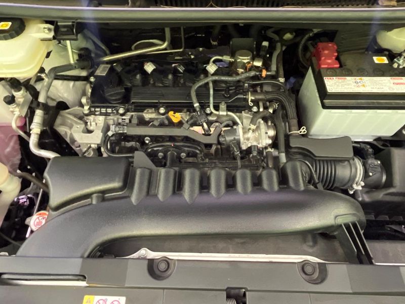 2023 Toyota Voxy 6BA-MZRA90W (UW-6a8d08f3e84cf)[4]