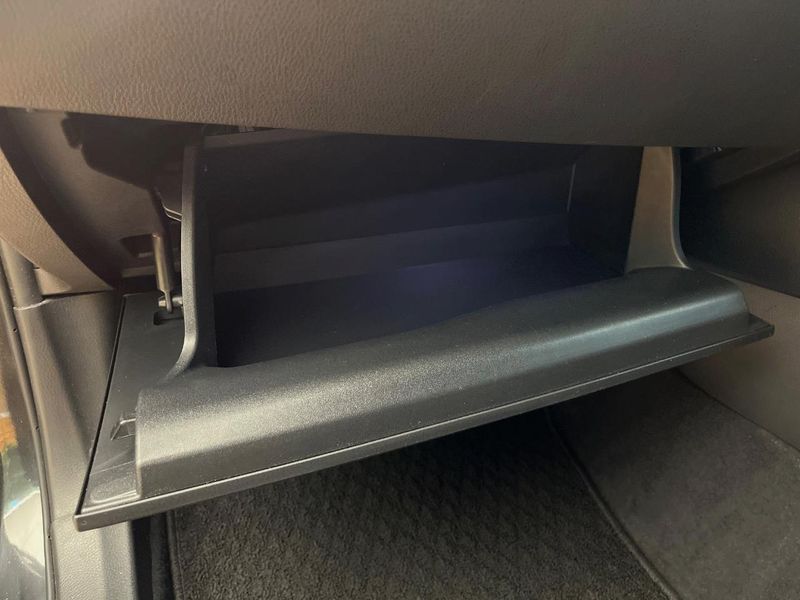 2017 Toyota C-HR DBA-NGX50 (UW-6a8d08fd0c370)[22]