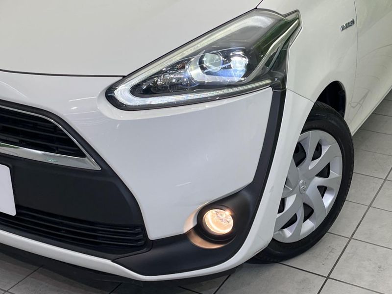 2015 Toyota Sienta DAA-NHP170G (UW-6a8d090ea2c36)[25]