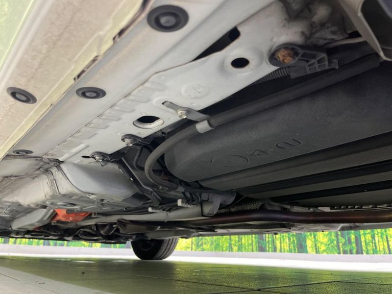 2015 Toyota Sienta DAA-NHP170G (UW-6a8d090ea2c36)[7]