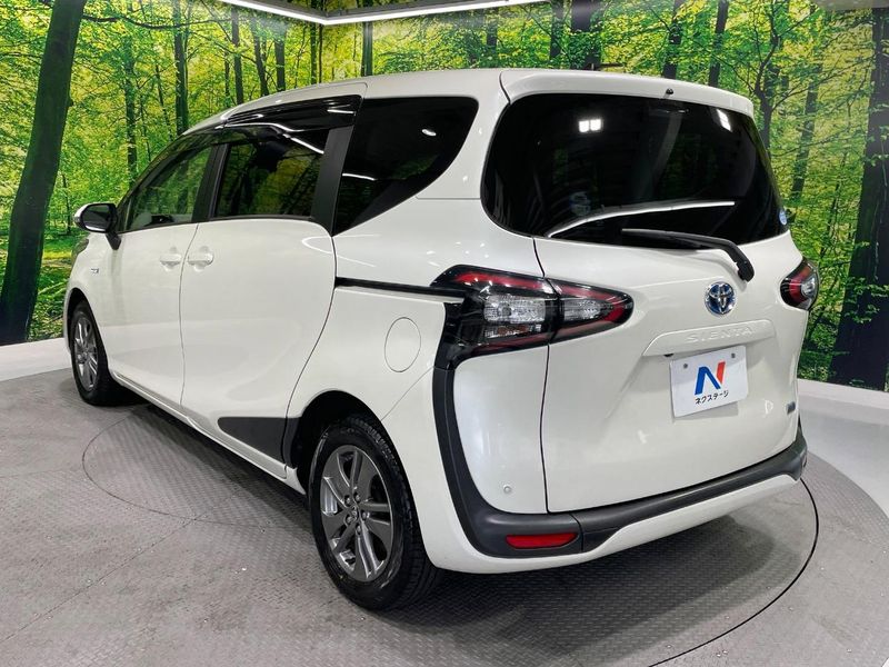 2018 Toyota Sienta DAA-NHP170G (UW-6a8d09105bb02)[20]