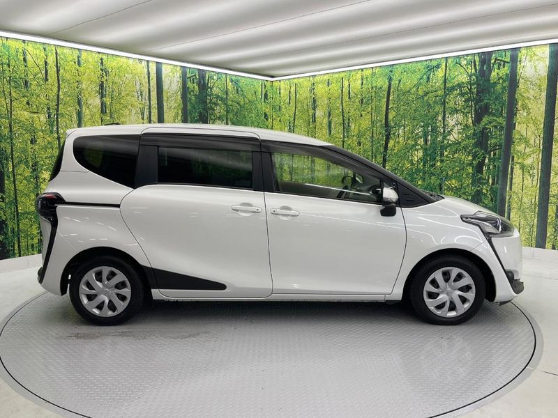 2016 Toyota Sienta DBA-NSP170G (UW-6a8d091753eee)[11]