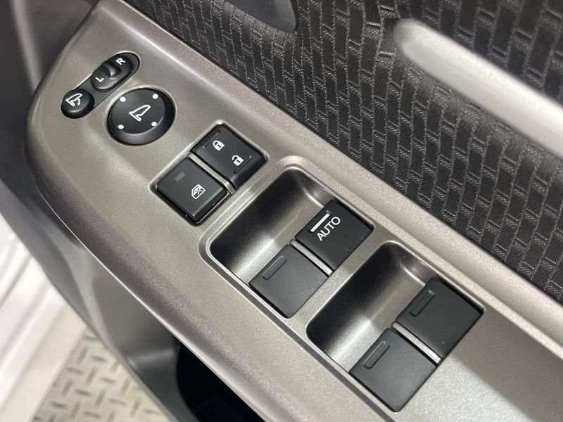 2020 Honda Stepwgn Spada 6BA-RP3 (UW-6a8d092fdda8b)[17]
