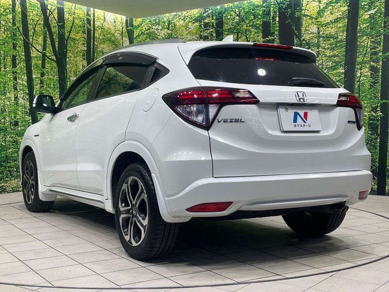 2016 Honda Vezel DAA-RU3 (UW-6a8d0937da7f8)[10]