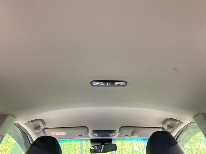 2016 Honda Vezel DAA-RU3 (UW-6a8d09380e397)[25]
