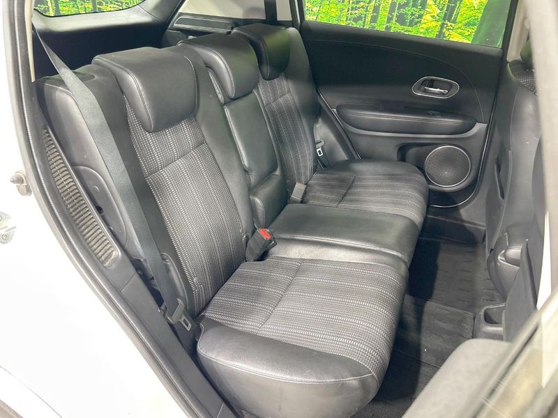 2016 Honda Vezel DAA-RU3 (UW-6a8d09380e397)[29]