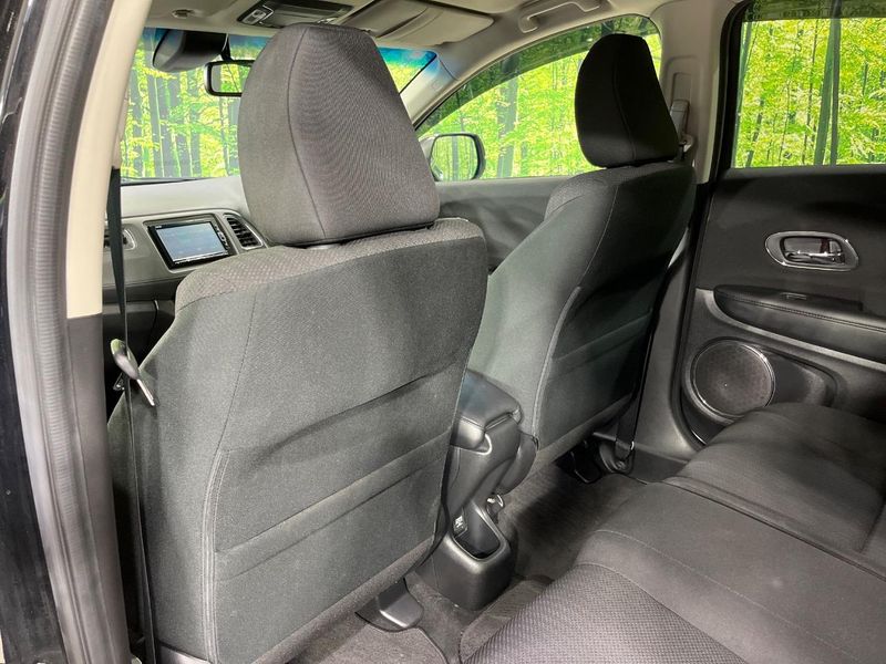 2017 Honda Vezel DAA-RU4 (UW-6a8d093b52c6d)[21]