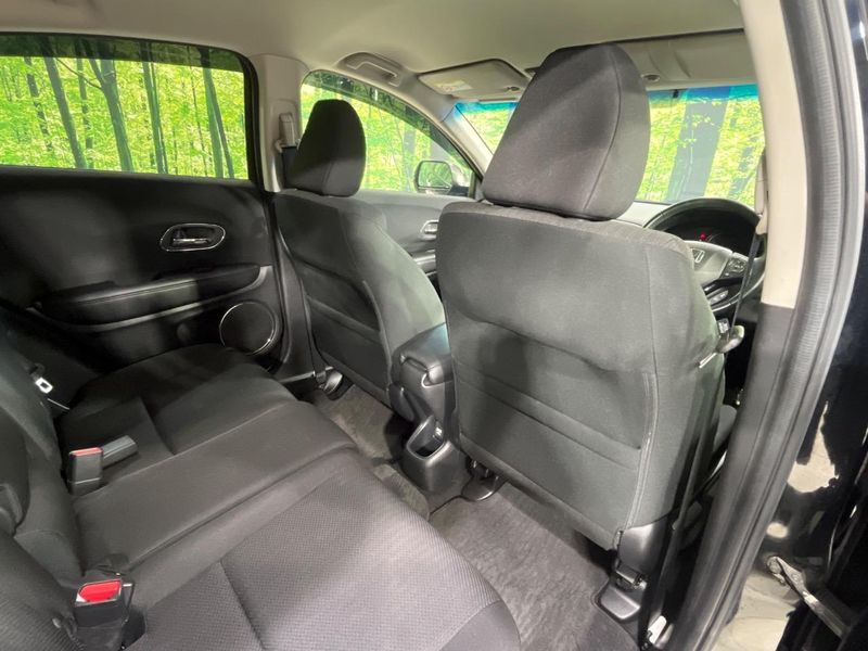 2017 Honda Vezel DAA-RU4 (UW-6a8d093b52c6d)[26]