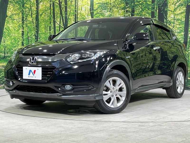 2017 Honda Vezel DAA-RU4 (UW-6a8d093b52c6d)[0]