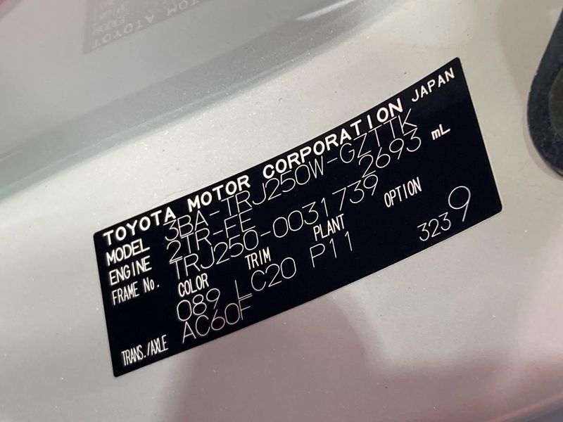 2025 Toyota Land Cruiser 250 3BA-TRJ250W (UW-6a8d097b73920)[1]
